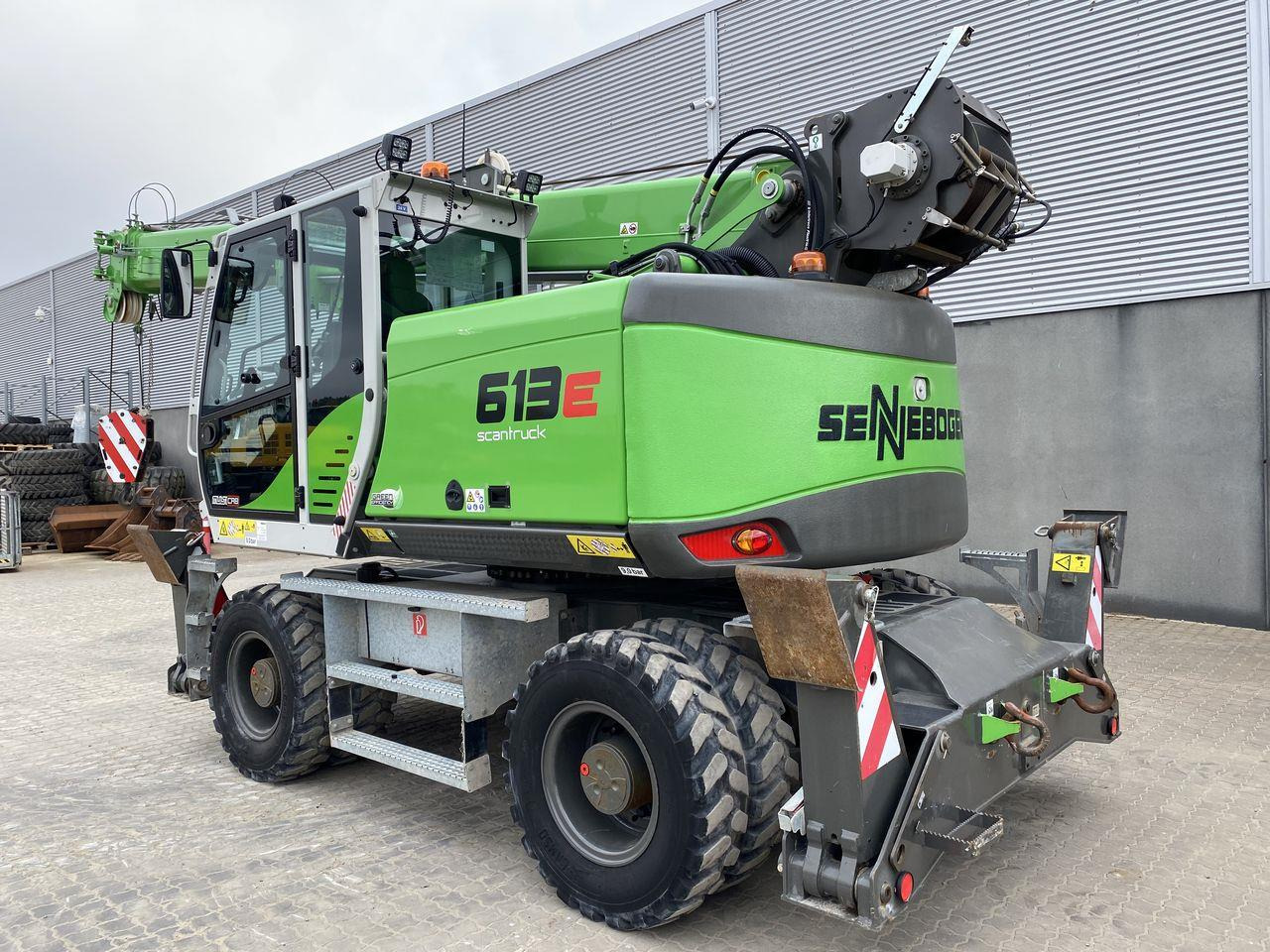 SENNEBOGEN 613E-M - Umschlagbagger: das Bild 2 SENNEBOGEN 613E-M - Umschlagbagger: das Bild 2