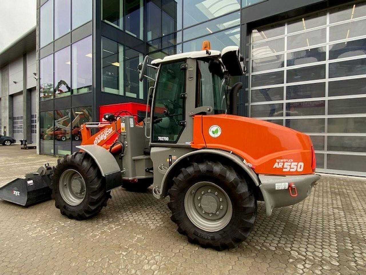 Weycor AR550 HS - Radlader: das Bild 2 Weycor AR550 HS - Radlader: das Bild 2
