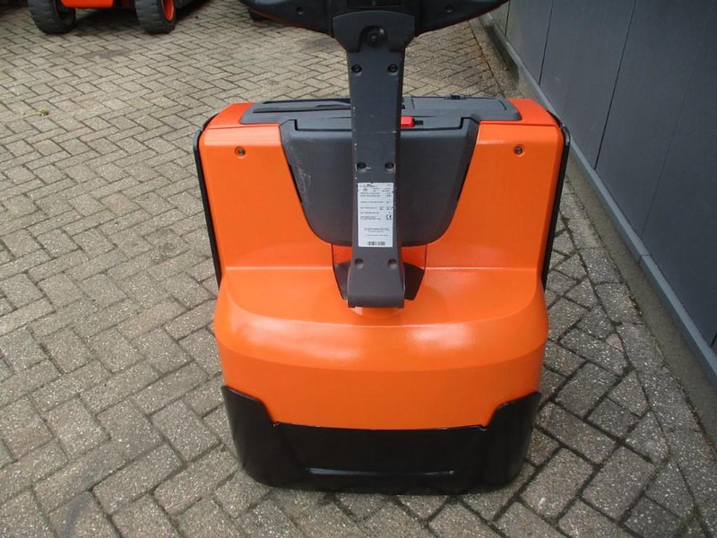 BT LWE 160 - Niederhubwagen: das Bild 5 BT LWE 160 - Niederhubwagen: das Bild 5