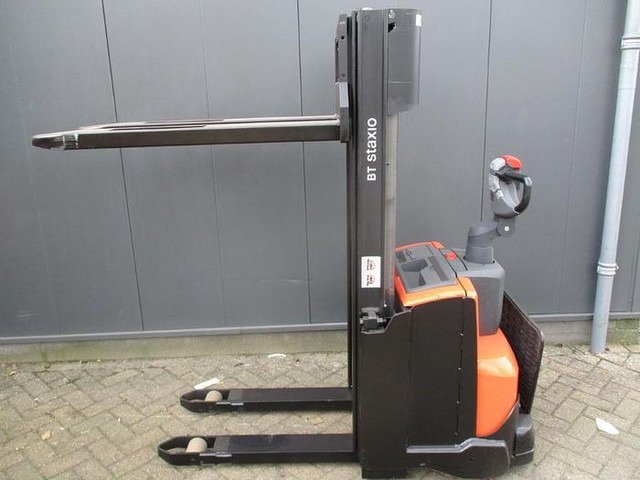 BT SWE 120 - Hochhubwagen: das Bild 1 BT SWE 120 - Hochhubwagen: das Bild 1