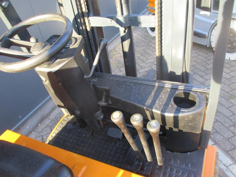 Still R 50-15 - Elektrostapler: das Bild 4 Still R 50-15 - Elektrostapler: das Bild 4