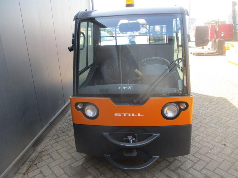 Still R07-25 - Schleppfahrzeug: das Bild 2 Still R07-25 - Schleppfahrzeug: das Bild 2