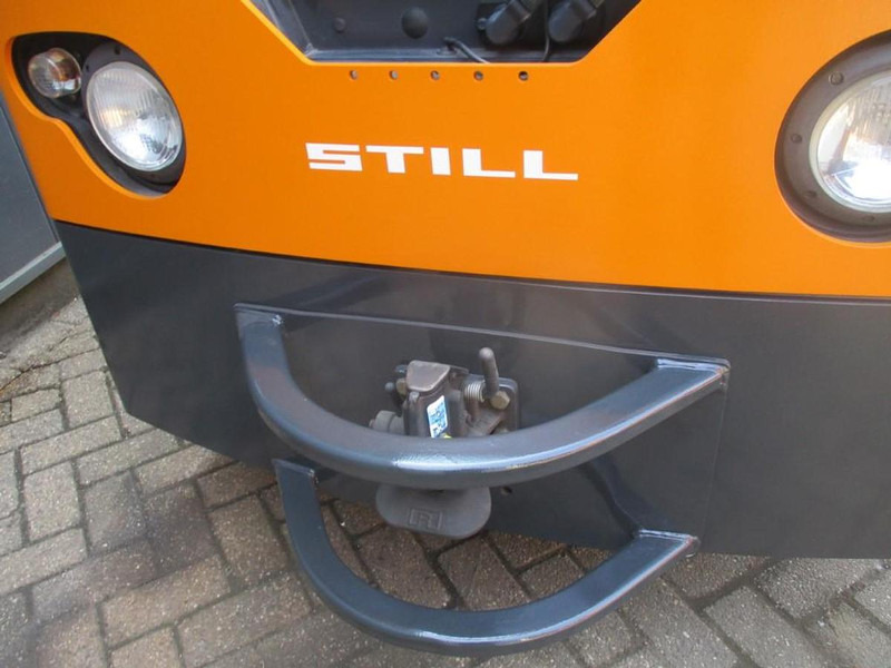 Still R07-25 - Schleppfahrzeug: das Bild 4 Still R07-25 - Schleppfahrzeug: das Bild 4