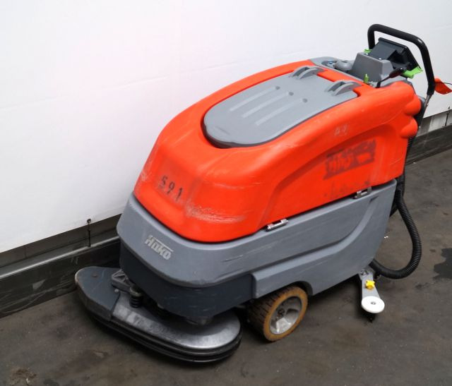 Hako Hakomatic B70 - Scheuersaugmaschine: das Bild 3 Hako Hakomatic B70 - Scheuersaugmaschine: das Bild 3