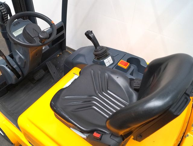 Jungheinrich EFG115 - Elektrostapler: das Bild 3 Jungheinrich EFG115 - Elektrostapler: das Bild 3