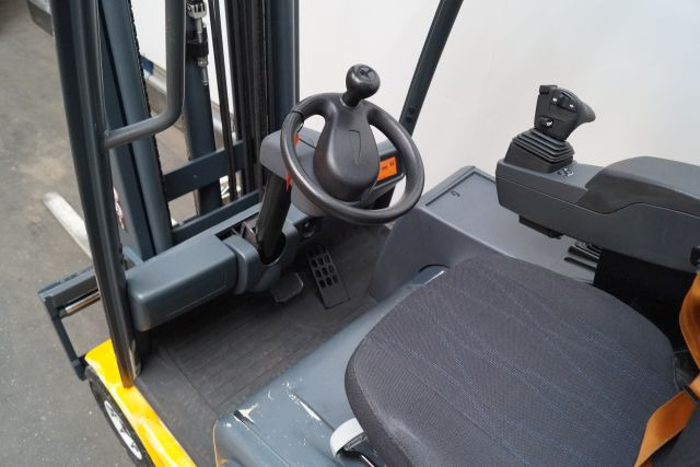 Jungheinrich EFG216 - Elektrostapler: das Bild 3 Jungheinrich EFG216 - Elektrostapler: das Bild 3