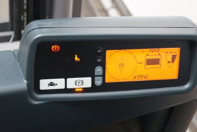 Jungheinrich EFG216k - Elektrostapler: das Bild 4 Jungheinrich EFG216k - Elektrostapler: das Bild 4