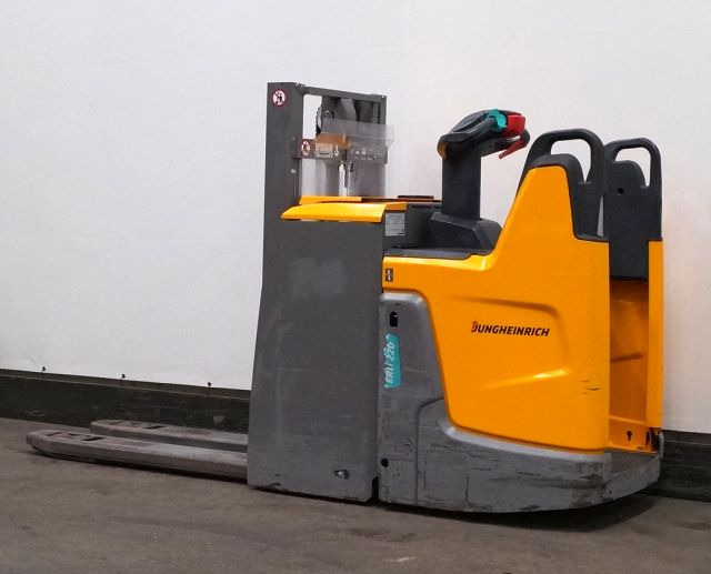 Jungheinrich ERD220 - Hochhubwagen: das Bild 2 Jungheinrich ERD220 - Hochhubwagen: das Bild 2