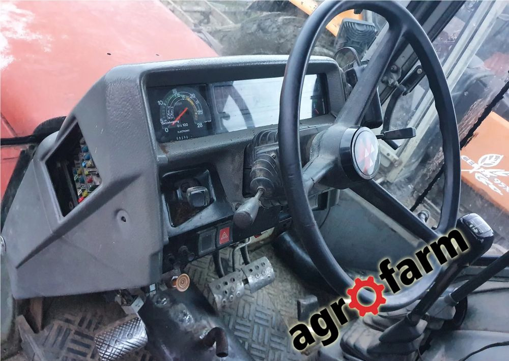 Massey Ferguson 3690 3670 silnik skrzynia most zwolnica obudowa - Ersatzteile: das Bild 5 Massey Ferguson 3690 3670 silnik skrzynia most zwolnica obudowa - Ersatzteile: das Bild 5