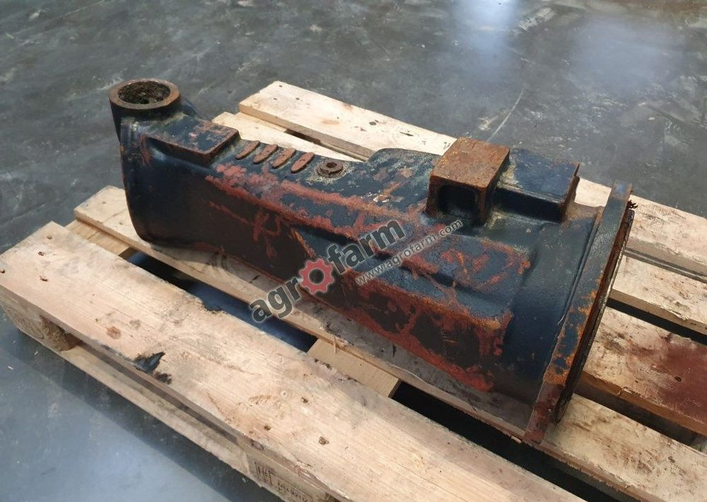 OBUDOWA MOSTU DEUTZ AGROTRON 200 180 210 102968 - Transmission: das Bild 2 OBUDOWA MOSTU DEUTZ AGROTRON 200 180 210 102968 - Transmission: das Bild 2