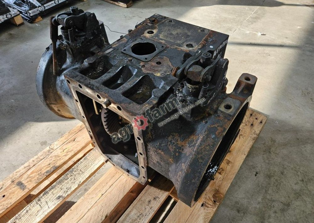 TYLNY MOST DEUTZ FAHR AGROTRON 80 - Transmission: das Bild 4 TYLNY MOST DEUTZ FAHR AGROTRON 80 - Transmission: das Bild 4