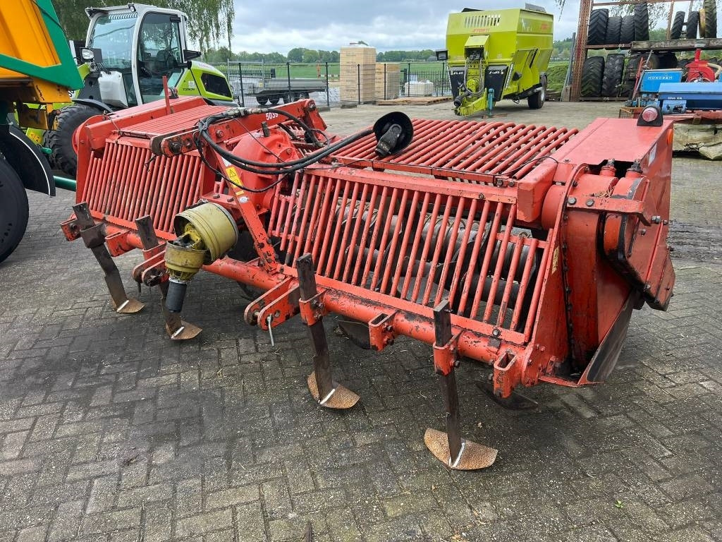 Farmax LRP 310 LFDH roterende spitmachine - Technik für Bodenbearbeitung: das Bild 1 Farmax LRP 310 LFDH roterende spitmachine - Technik für Bodenbearbeitung: das Bild 1
