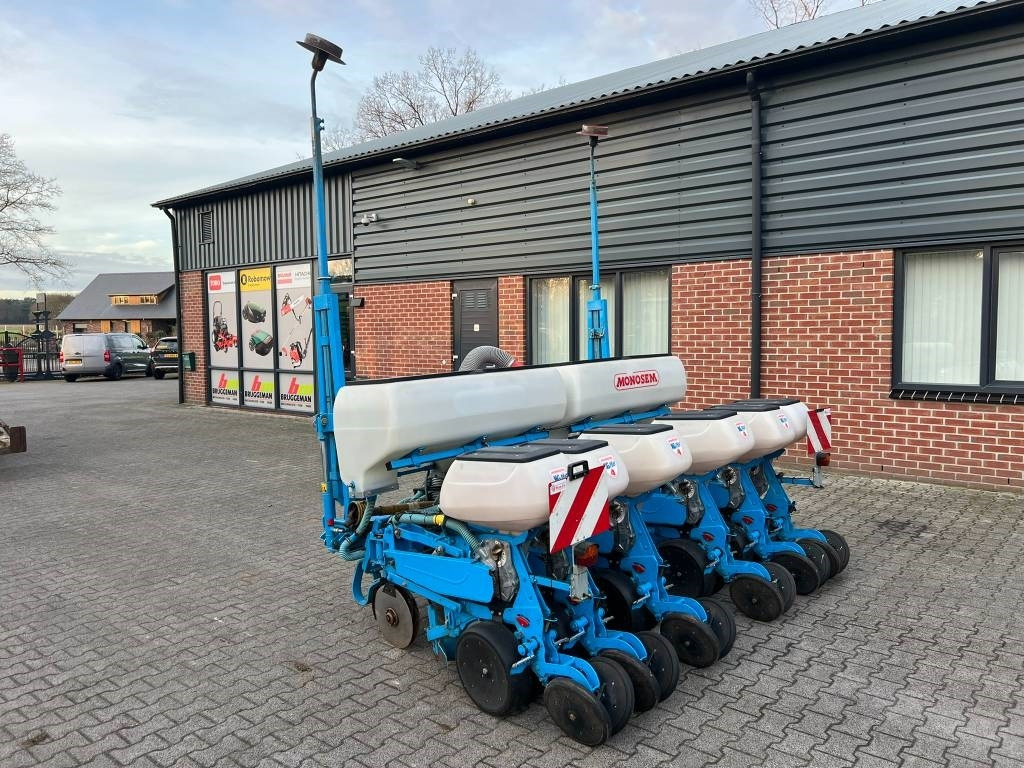 Monosem NG PLUS 6 - Einzelkornsämaschine: das Bild 4 Monosem NG PLUS 6 - Einzelkornsämaschine: das Bild 4