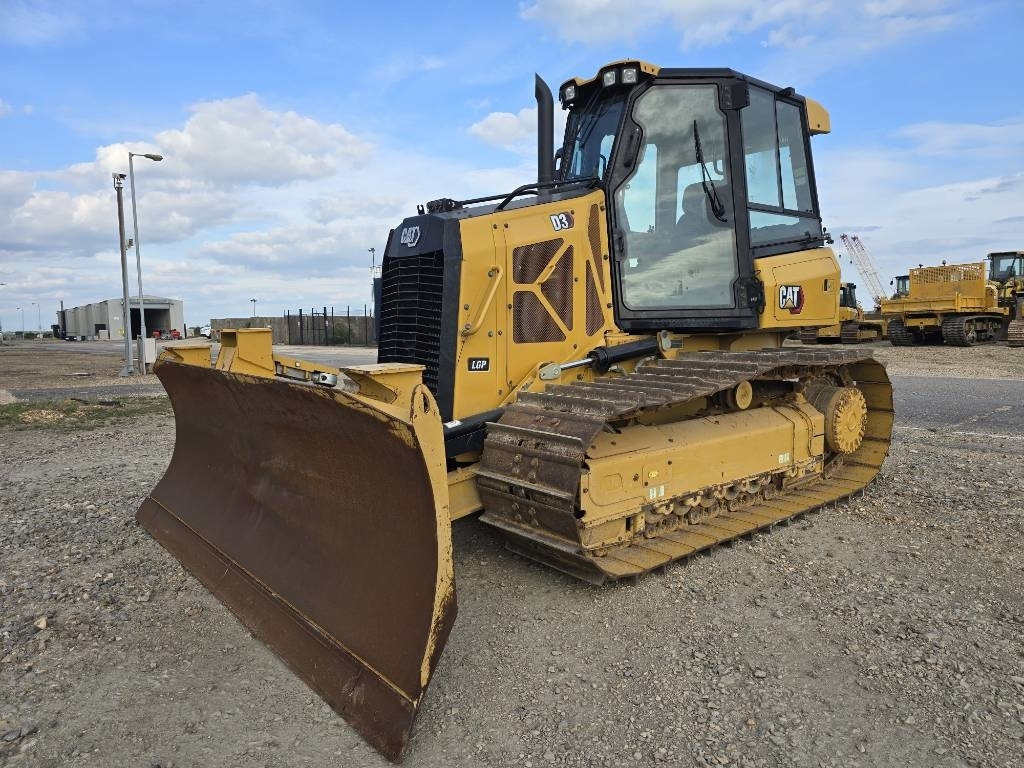 CAT D 3 LGP - Bulldozer: das Bild 3 CAT D 3 LGP - Bulldozer: das Bild 3