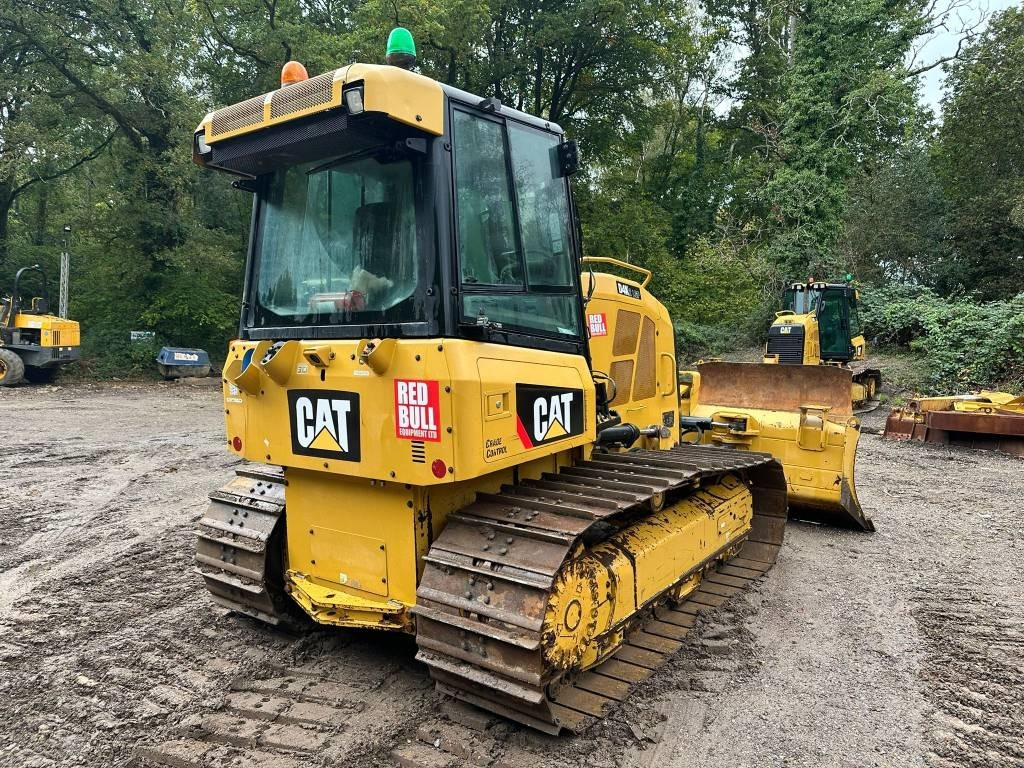 CAT D 4 K 2 LGP - Bulldozer: das Bild 5 CAT D 4 K 2 LGP - Bulldozer: das Bild 5