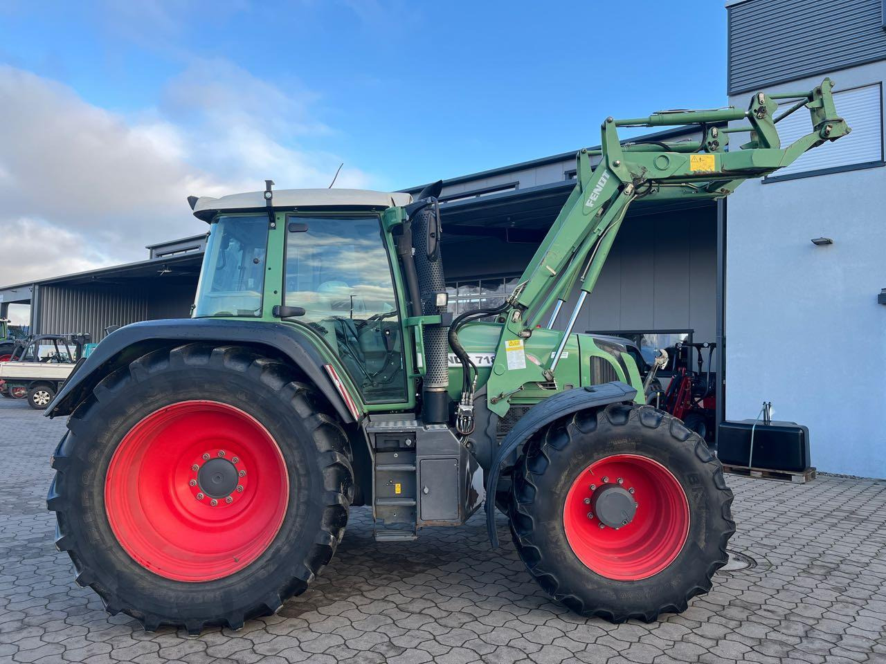 Fendt 718 Vario TMS - Traktor: das Bild 2 Fendt 718 Vario TMS - Traktor: das Bild 2