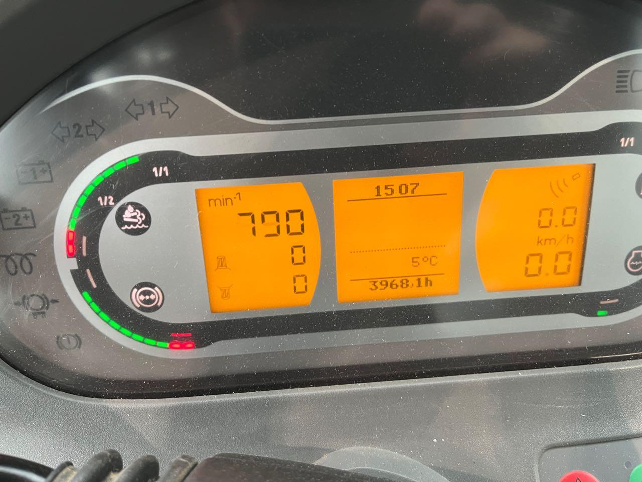 Fendt 720 Vario S4 ProfiPlus - Traktor: das Bild 5 Fendt 720 Vario S4 ProfiPlus - Traktor: das Bild 5