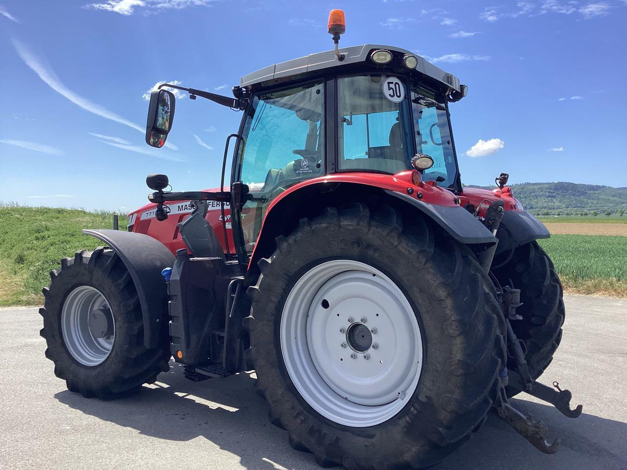 Massey Ferguson 7719 Dyna VT - Traktor: das Bild 3 Massey Ferguson 7719 Dyna VT - Traktor: das Bild 3