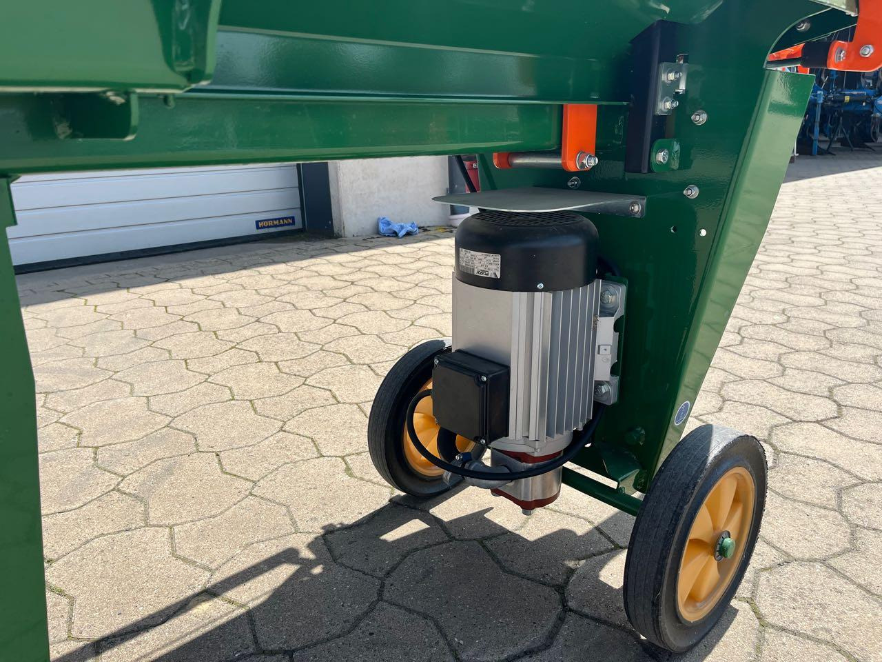 Posch Oscar E5, 5-400V-R-540N-L Turbo - Holzspalter: das Bild 4 Posch Oscar E5, 5-400V-R-540N-L Turbo - Holzspalter: das Bild 4