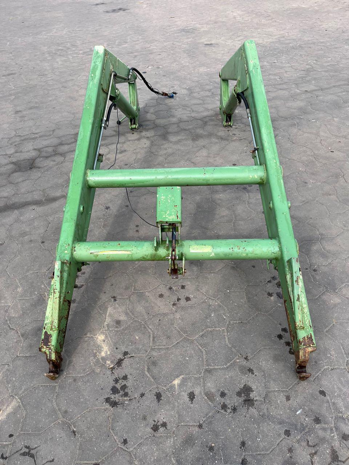 Stoll Super 1.3 - Frontlader für Traktor: das Bild 2 Stoll Super 1.3 - Frontlader für Traktor: das Bild 2