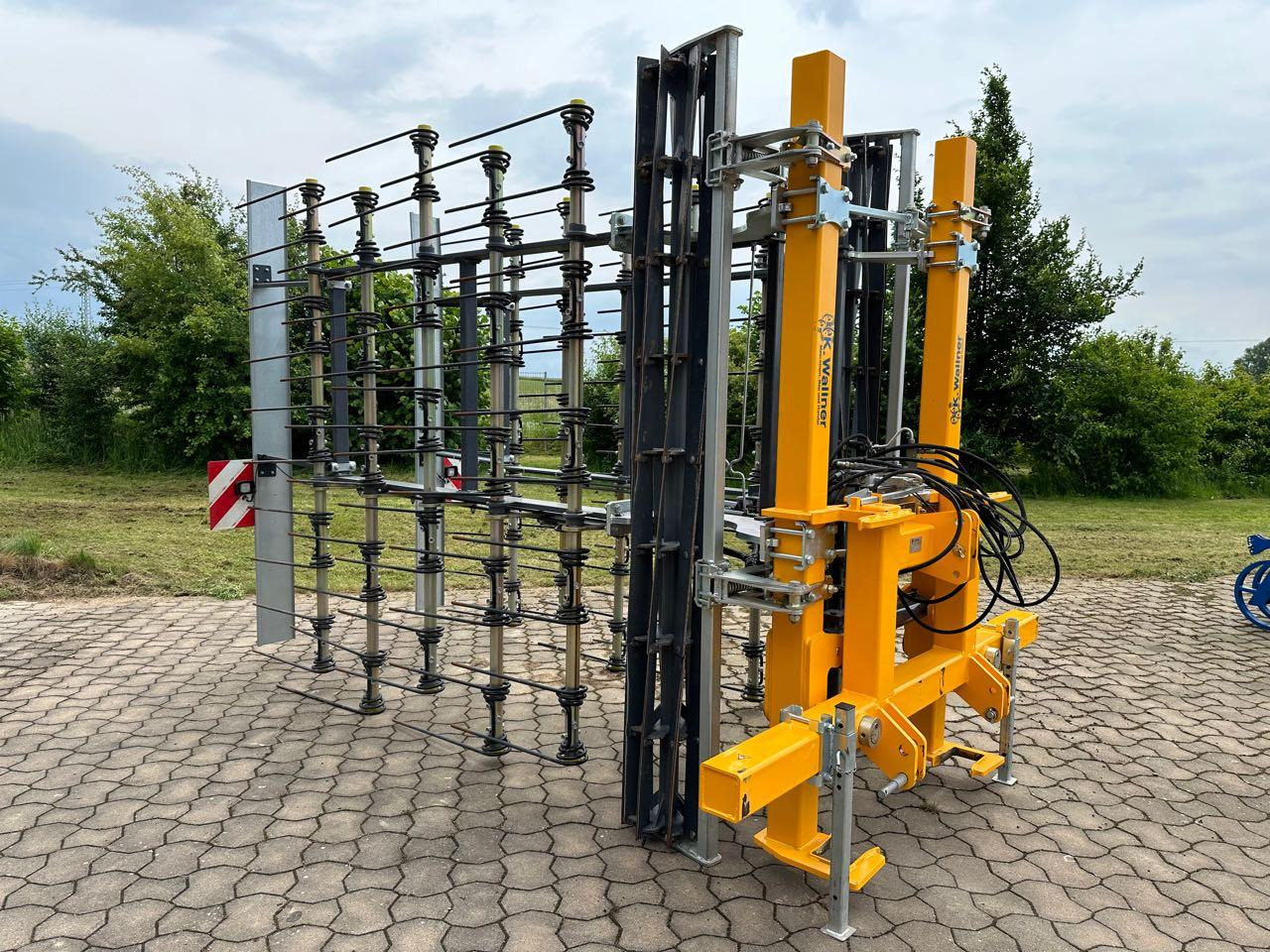 Wallner Strohstriegel WSM 600 - Wiesenstriegel: das Bild 1 Wallner Strohstriegel WSM 600 - Wiesenstriegel: das Bild 1