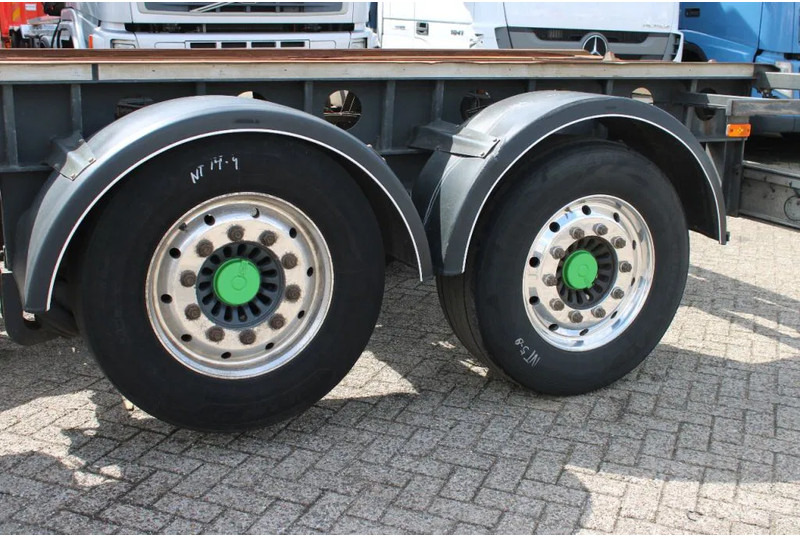 Burg 3x SAF - Container/ Wechselfahrgestell Anhänger: das Bild 2 Burg 3x SAF - Container/ Wechselfahrgestell Anhänger: das Bild 2