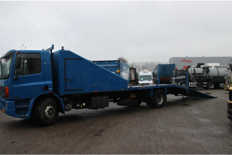 DAF CF 65.180 + euro 2 - Autotransporter LKW: das Bild 2 DAF CF 65.180 + euro 2 - Autotransporter LKW: das Bild 2