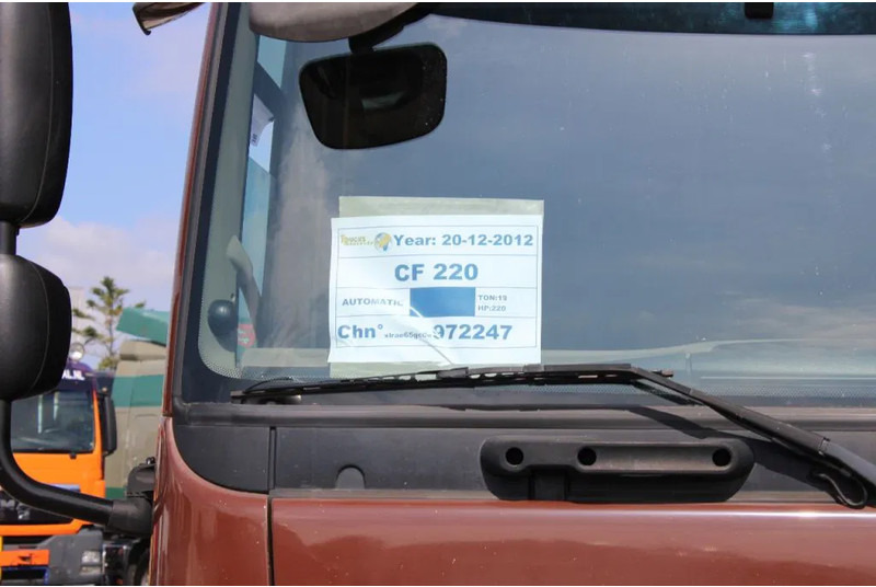 Fahrgestell LKW DAF CF 65 220 + lift + euro 5: das Bild 17