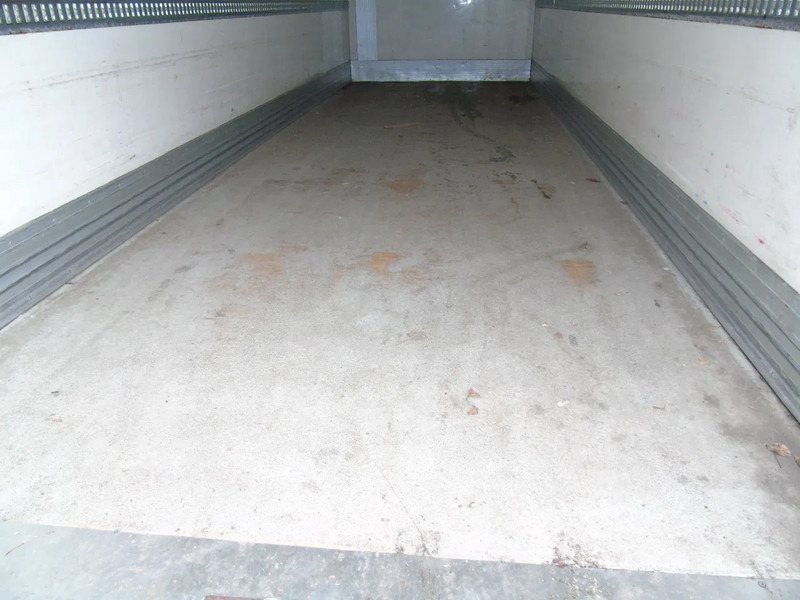 DAF LF 220 + CARRIER SUPRA 850 + 16T + EURO 6 - Kühlkoffer LKW: das Bild 5 DAF LF 220 + CARRIER SUPRA 850 + 16T + EURO 6 - Kühlkoffer LKW: das Bild 5