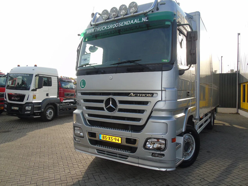 Mercedes-Benz Actros 2546 + 6X2 STEERING + LIFT + 2.85 HEIGHT - Koffer LKW: das Bild 3 Mercedes-Benz Actros 2546 + 6X2 STEERING + LIFT + 2.85 HEIGHT - Koffer LKW: das Bild 3