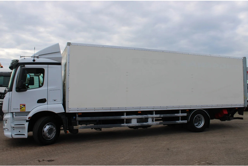 Mercedes-Benz Antos 1830 + EURO 6 + NICE TRUCK - Koffer LKW: das Bild 4 Mercedes-Benz Antos 1830 + EURO 6 + NICE TRUCK - Koffer LKW: das Bild 4