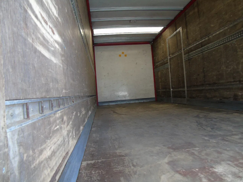 Koffer LKW Mercedes-Benz Atego 1218 + euro 5 + lift: das Bild 10