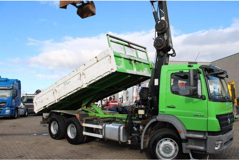 Mercedes-Benz Axor 2633 + TIPPER + HIAB 144 + REMOTE + MANUAL + 6x4 - Kipper, Autokran: das Bild 3 Mercedes-Benz Axor 2633 + TIPPER + HIAB 144 + REMOTE + MANUAL + 6x4 - Kipper, Autokran: das Bild 3