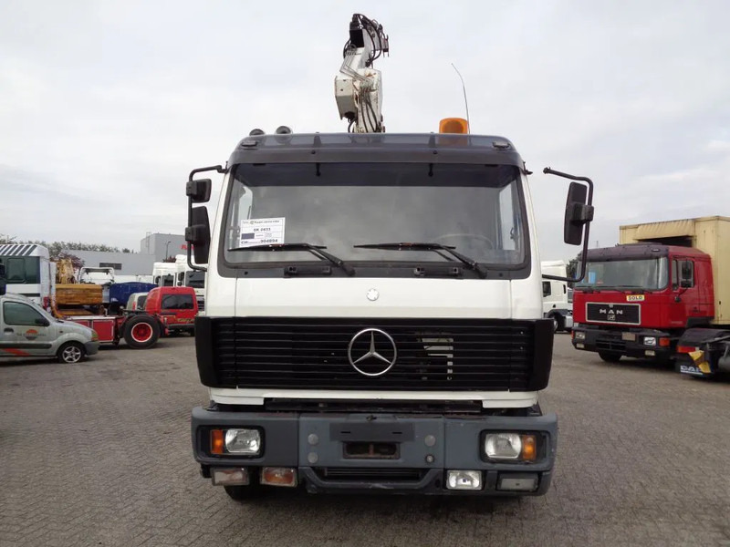 Mercedes-Benz SK 2433 SK 2433 + Semi-Auto + PTO + PM Serie 14 Crane + 3 pedals - Autokran: das Bild 2 Mercedes-Benz SK 2433 SK 2433 + Semi-Auto + PTO + PM Serie 14 Crane + 3 pedals - Autokran: das Bild 2