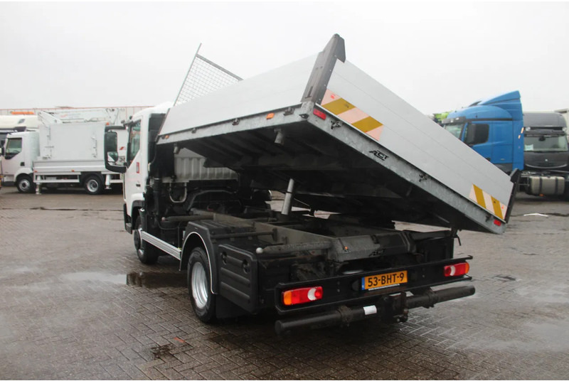 Renault D 150 + 3SIDE TIPPER + EURO 6 + PERFECT!!! 186KM - Kipper: das Bild 5 Renault D 150 + 3SIDE TIPPER + EURO 6 + PERFECT!!! 186KM - Kipper: das Bild 5