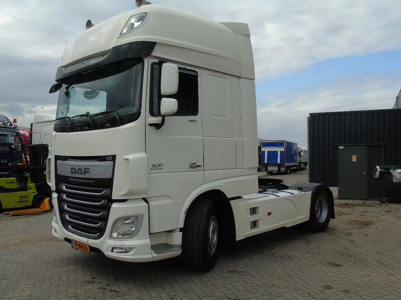 DAF XF 460 + EURO 6 + SPOILER - Sattelzugmaschine: das Bild 2 DAF XF 460 + EURO 6 + SPOILER - Sattelzugmaschine: das Bild 2