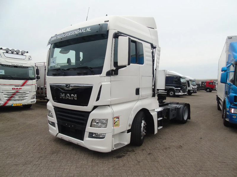MAN TGX 18.460 + EURO 6 - Sattelzugmaschine: das Bild 2 MAN TGX 18.460 + EURO 6 - Sattelzugmaschine: das Bild 2