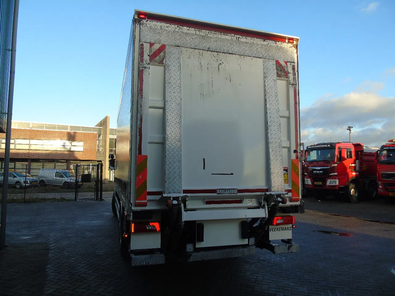 Scania P 370 + LIFT + EURO 6 + 19T - Plane LKW: das Bild 5 Scania P 370 + LIFT + EURO 6 + 19T - Plane LKW: das Bild 5