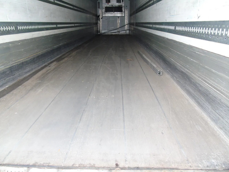 Schmitz Cargobull + CARRIER VECTOR 1950 + LIFT + APK 07-26 - Kühlkoffer Auflieger: das Bild 4 Schmitz Cargobull + CARRIER VECTOR 1950 + LIFT + APK 07-26 - Kühlkoffer Auflieger: das Bild 4