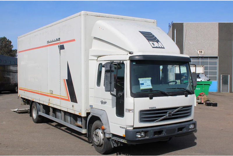 Volvo FL 6.250 +EURO 2 + MANUAL + LIFT - Koffer LKW: das Bild 2 Volvo FL 6.250 +EURO 2 + MANUAL + LIFT - Koffer LKW: das Bild 2