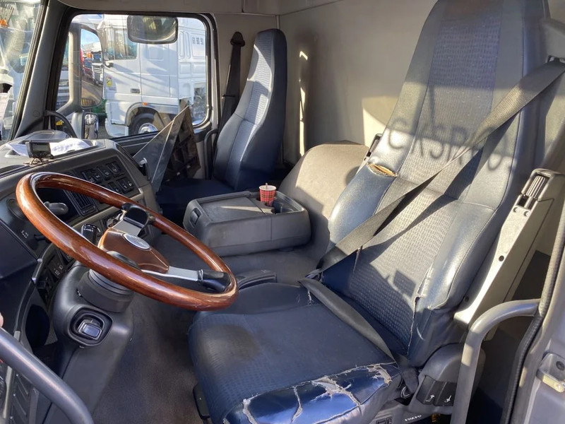 Volvo FM 370 + Euro 5 + Palfinger Z-Q170 Crane + 30ton NCH lift + Container system + hoogsta - Autokran: das Bild 4 Volvo FM 370 + Euro 5 + Palfinger Z-Q170 Crane + 30ton NCH lift + Container system + hoogsta - Autokran: das Bild 4