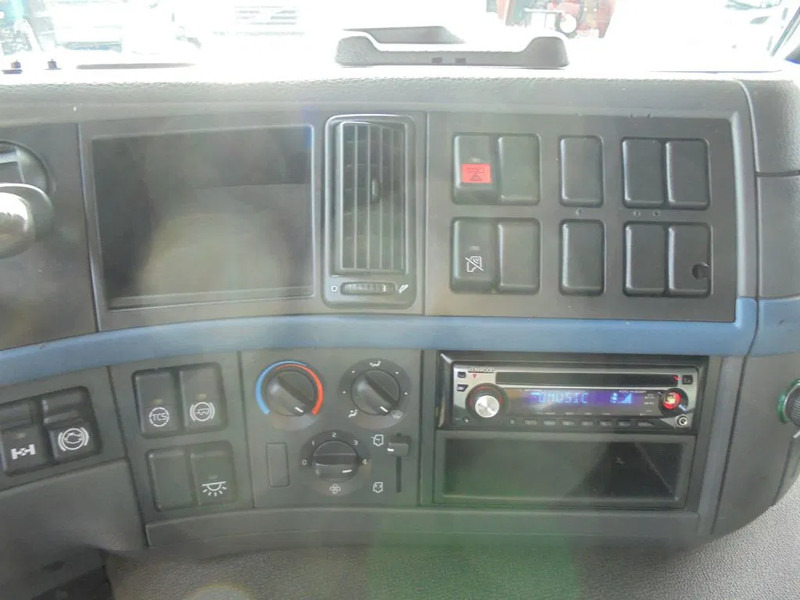 Containerwagen/ Wechselfahrgestell LKW Volvo FM 9.310 + Euro 5 + Manual + Horse transport: das Bild 18