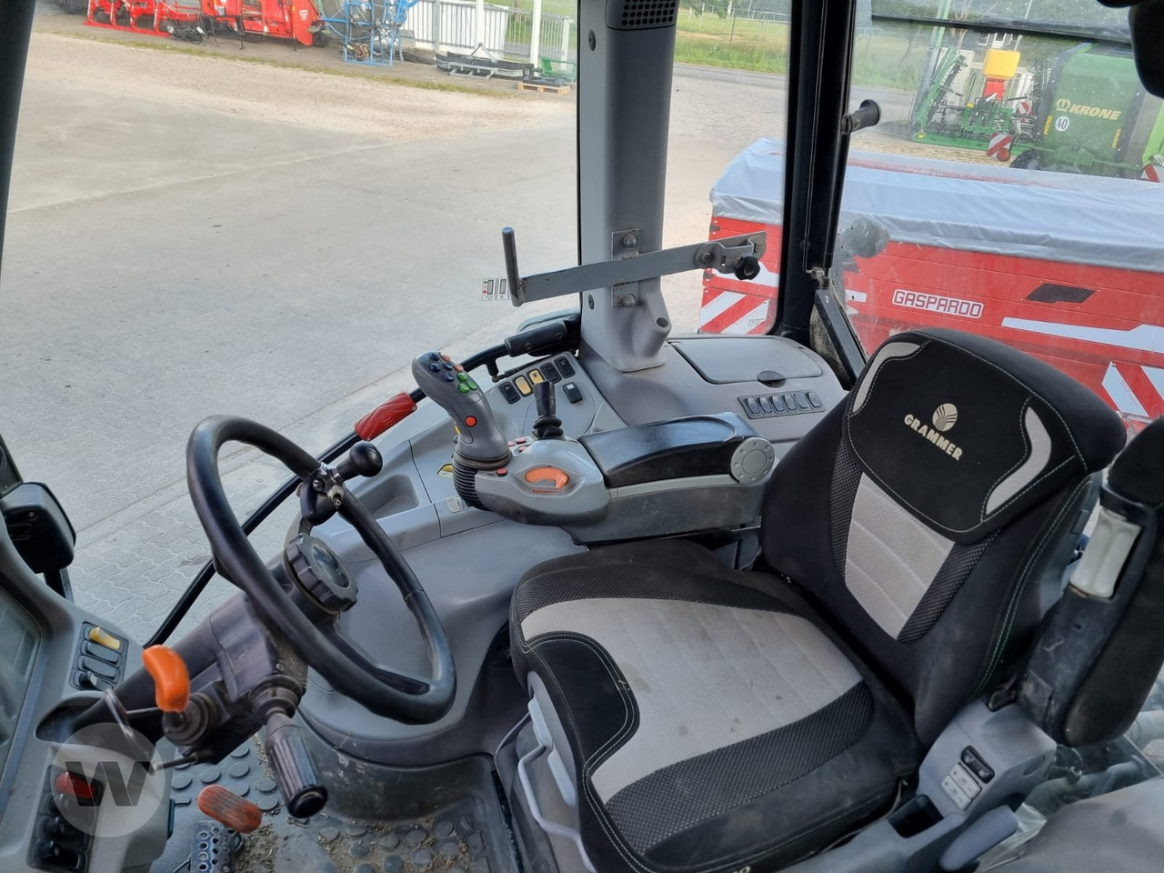 Deutz Agrotron TTV 620 - Traktor: das Bild 4 Deutz Agrotron TTV 620 - Traktor: das Bild 4