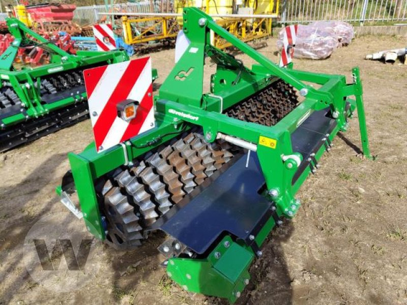 Düvelsdorf Frontpacker 3,0 m - Ackerwalze: das Bild 1 Düvelsdorf Frontpacker 3,0 m - Ackerwalze: das Bild 1