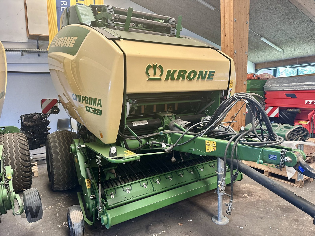 Krone Comprima V 180 XC - Rundballenpresse: das Bild 1 Krone Comprima V 180 XC - Rundballenpresse: das Bild 1
