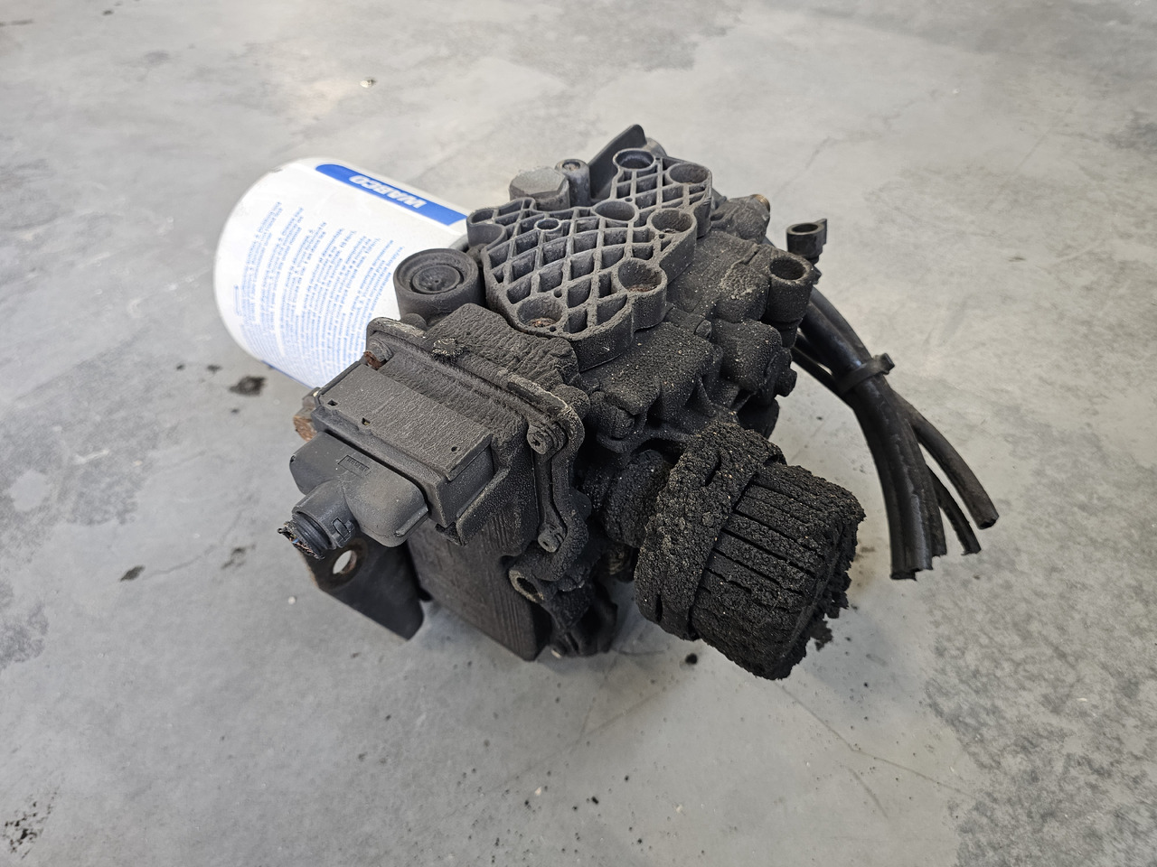 MERCEDES-BENZ ATEGO EURO 6 / AIR DRYIER / A0014460164 - Ventil: das Bild 2 MERCEDES-BENZ ATEGO EURO 6 / AIR DRYIER / A0014460164 - Ventil: das Bild 2