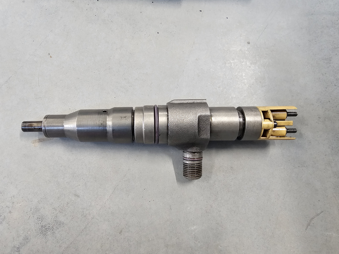 MERCEDES-BENZ ATEGO MP4 EURO 6 / INJECTORS SET / OM936 / A9362187007 - Injektor: das Bild 3 MERCEDES-BENZ ATEGO MP4 EURO 6 / INJECTORS SET / OM936 / A9362187007 - Injektor: das Bild 3