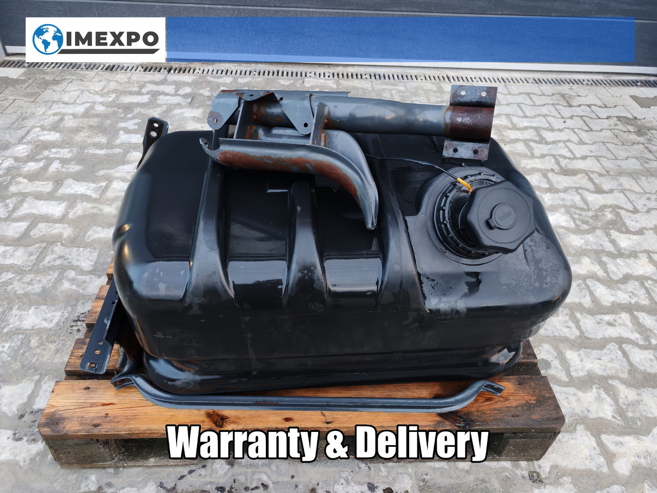 MERCEDES-BENZ ATEGO MP4 EURO6 / COMPLETE FUEL TANK / 180L / A9674710001 - Kraftstofftank: das Bild 1 MERCEDES-BENZ ATEGO MP4 EURO6 / COMPLETE FUEL TANK / 180L / A9674710001 - Kraftstofftank: das Bild 1