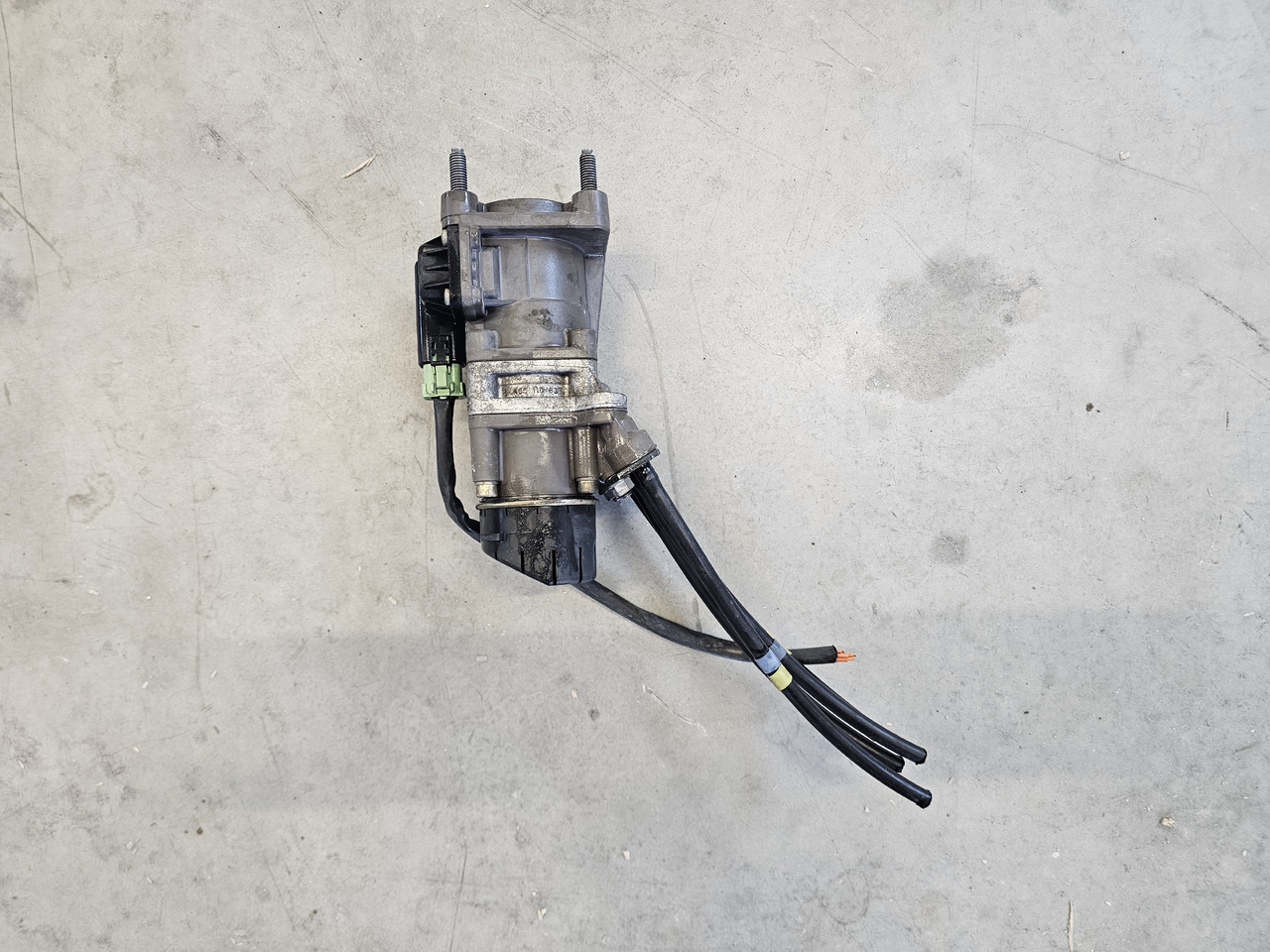 RENAULT PEDAL BRAKE VALVE / K040158 / 21390589 - Bremsventil: das Bild 2 RENAULT PEDAL BRAKE VALVE / K040158 / 21390589 - Bremsventil: das Bild 2