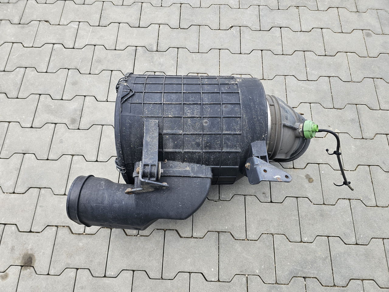 RENAULT RANGE T / AIR FILTER HOUSING / 21248263 - Luftfilter: das Bild 2 RENAULT RANGE T / AIR FILTER HOUSING / 21248263 - Luftfilter: das Bild 2